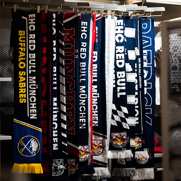 Image of the EHC Red Bull München fan store