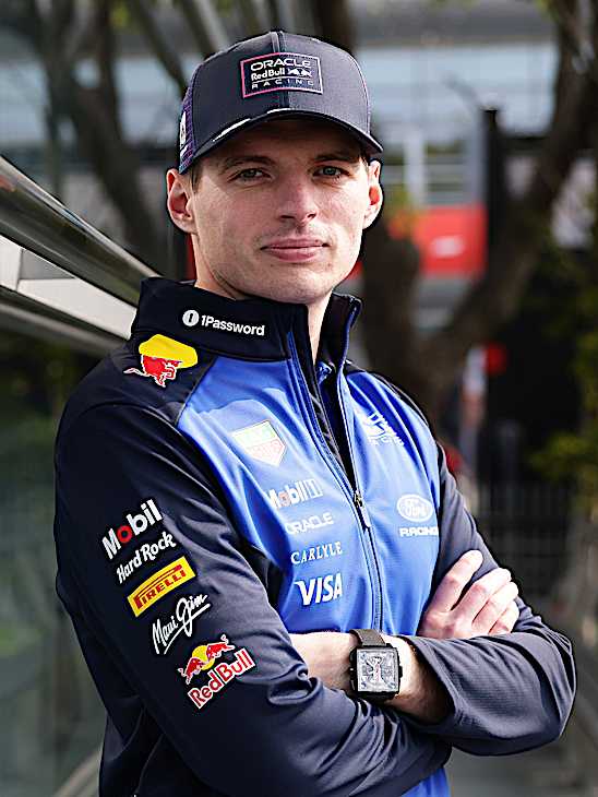 Japanese GP Kit in Oracle Red Bull Racing - Official Red Bull