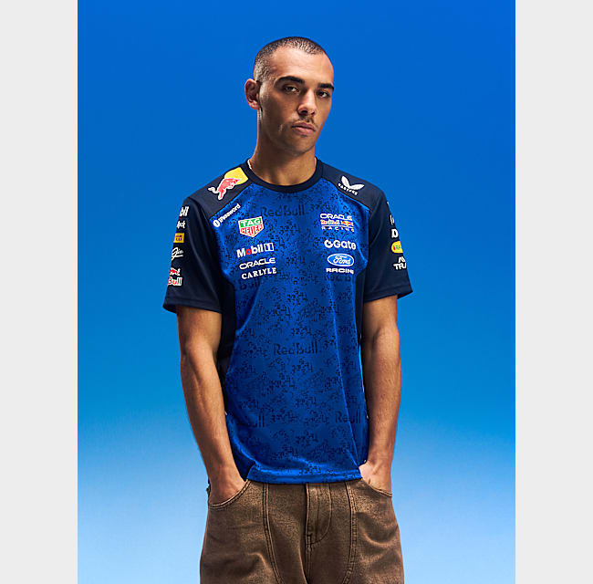 レーシングブルズ x Slawn：F1 2025シーズン イギリスGP専用スペシャル