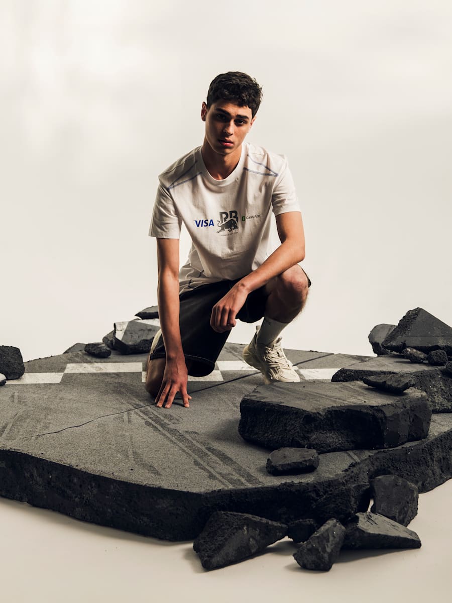 Logo T-Shirt (M-RAB26016): Visa Cash App Racing Bulls