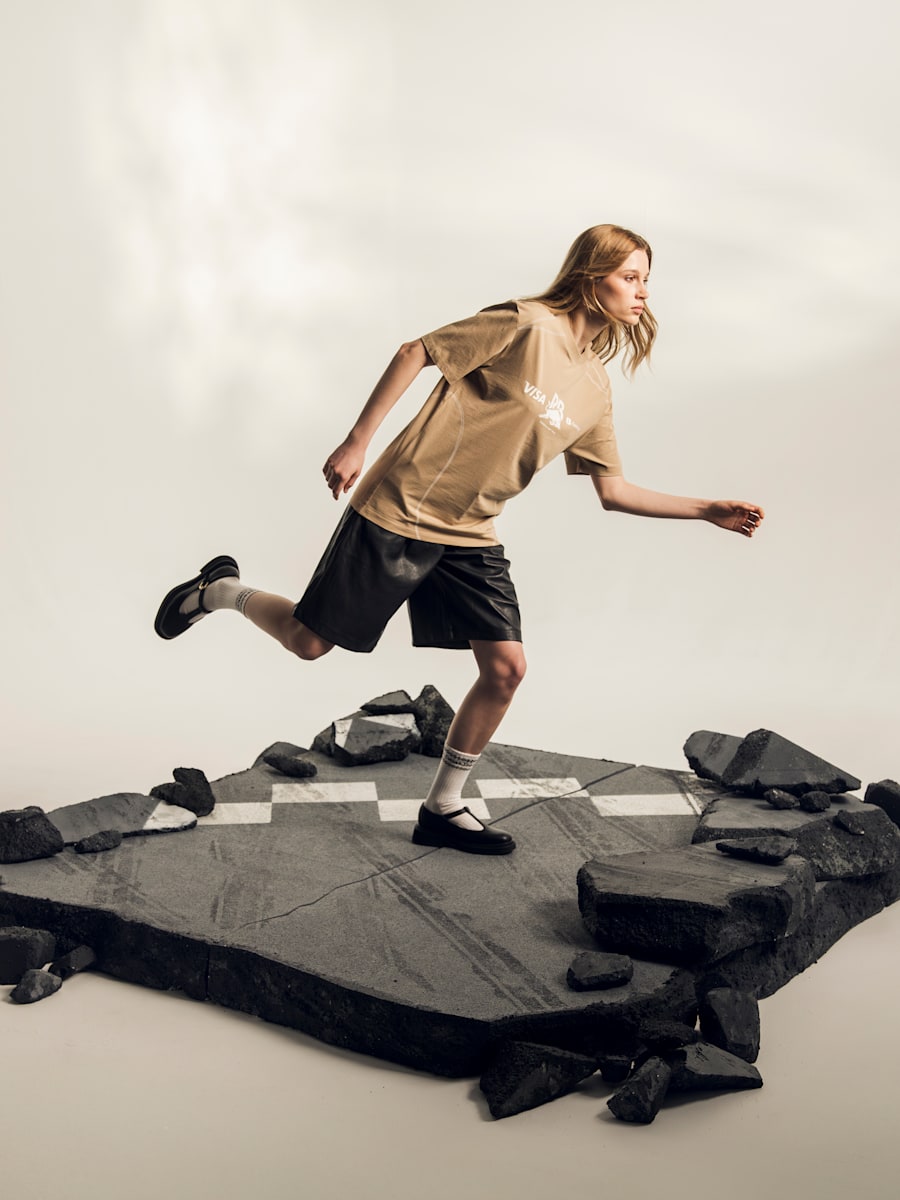 Logo T-Shirt (M-RAB26016): Visa Cash App Racing Bulls