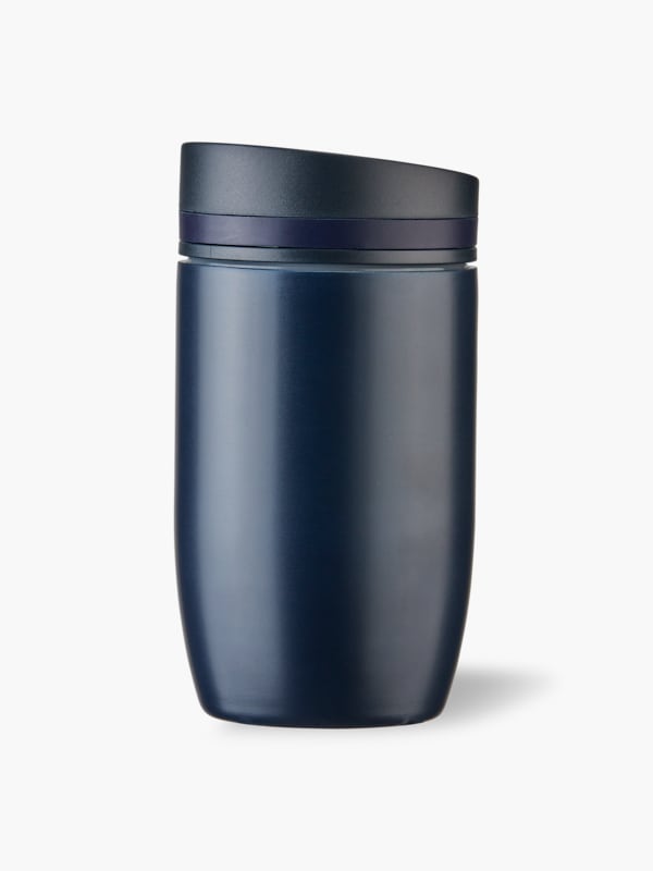 https://assets.redbullshop.com/images/f_auto,q_auto/t_product-detail-3by4/products/RBR/2022/RBRXM017_13_4/Coffee-To-Go-Mug.jpg