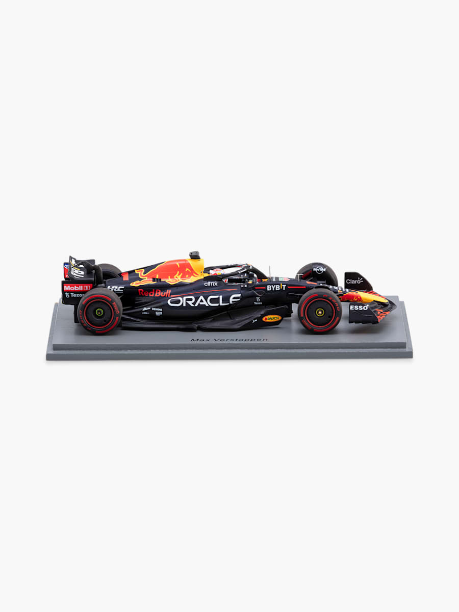1:43 Oracle Red Bull Racing RB18 Verstappen Dutch GP 2022 (RBR23340): Oracle Red Bull Racing 1-43-oracle-red-bull-racing-rb18-verstappen-dutch-gp-2022 (image/jpeg)