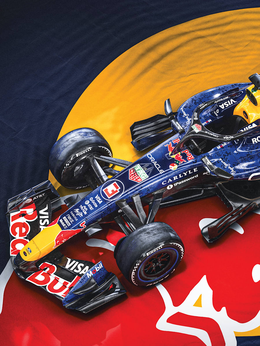 Max Verstappen RB22 2026 Large Design Print (M-RBR26214): Oracle Red Bull Racing