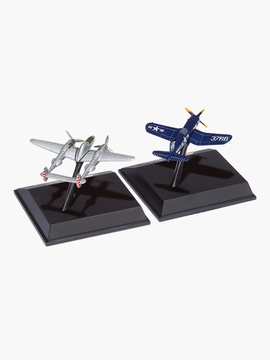 P38 1:200 + F-4U Red Bull 1:190 (TFB17004): The Flying Bulls