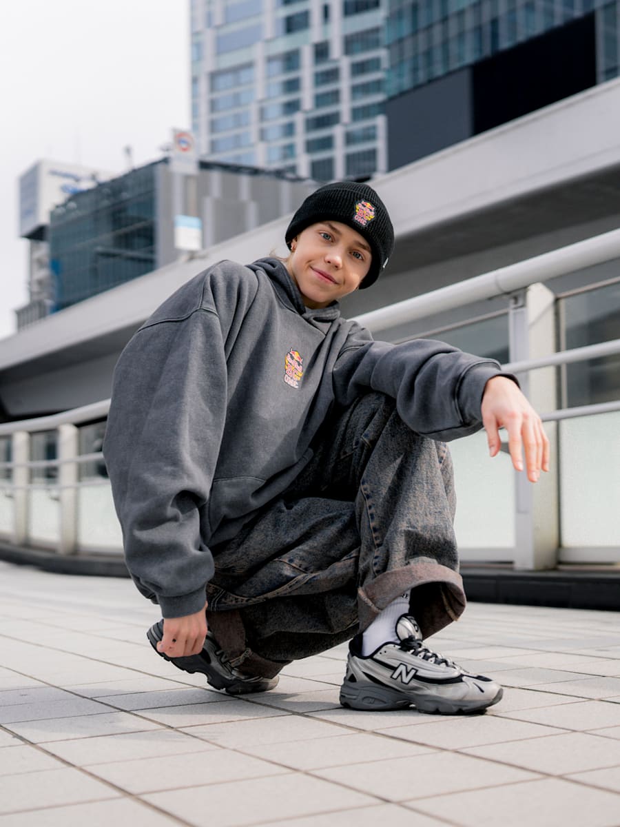 Freeze Oversize Hoodie (M-BCO262002): Red Bull BC One