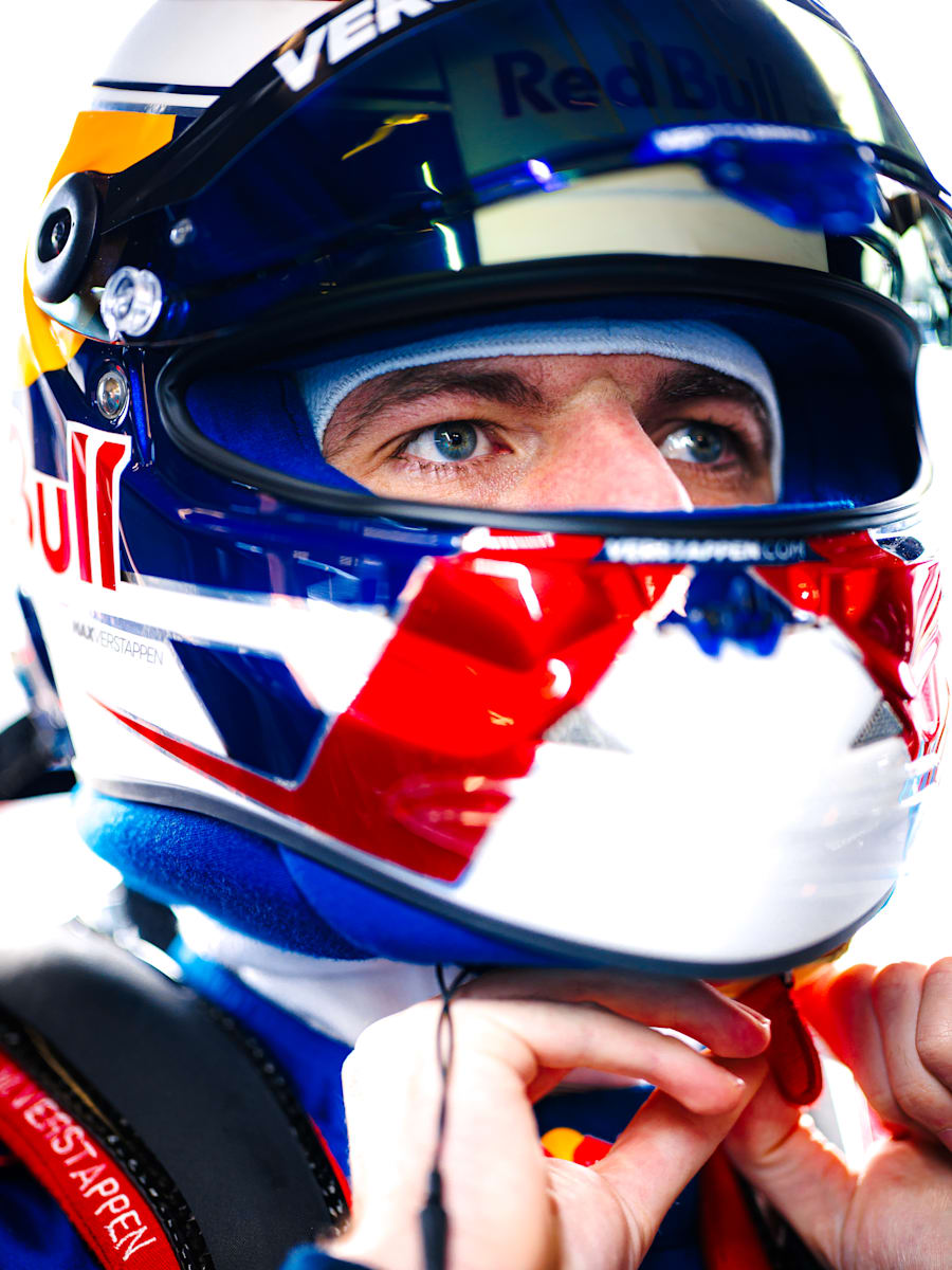 1:2 Max Verstappen 24h Nürburgring 2026 Mini Helmet (M-GEN26016): 