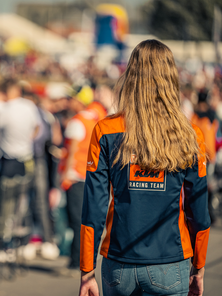 Chaqueta softshell de réplica del equipo (KTM24067): Red Bull KTM Racing Team