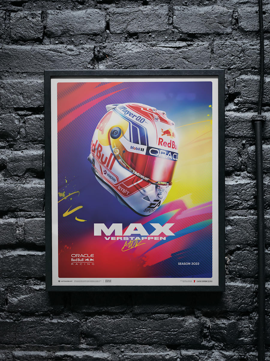 Oracle Red Bull Racing 2023 - Max Verstappen Helmet Medium Design Print (RBR23420): Oracle Red Bull Racing oracle-red-bull-racing-2023-max-verstappen-helmet-medium-design-print (image/jpeg)