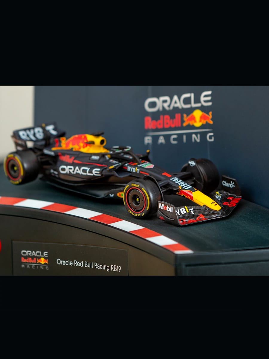 Adventskalender Oracle Red Bull Racing von FRANZIS (RBR24334): Oracle Red Bull Racing