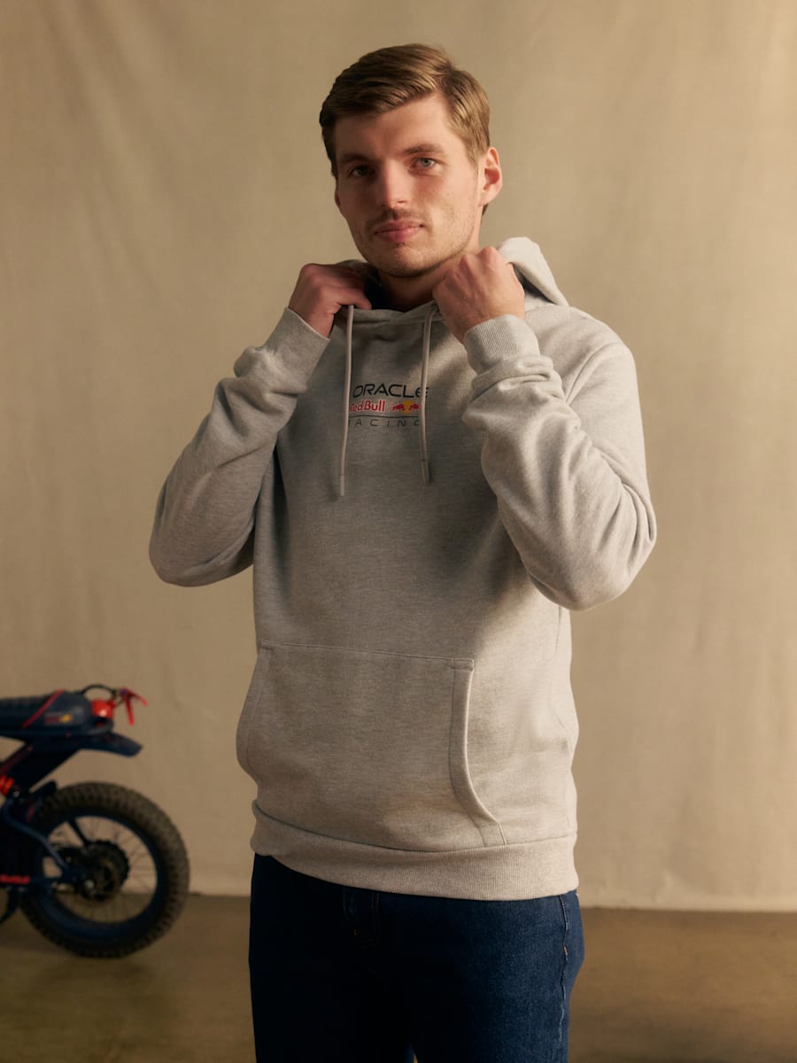 Essential Hoodie (M-RBR26052): Oracle Red Bull Racing