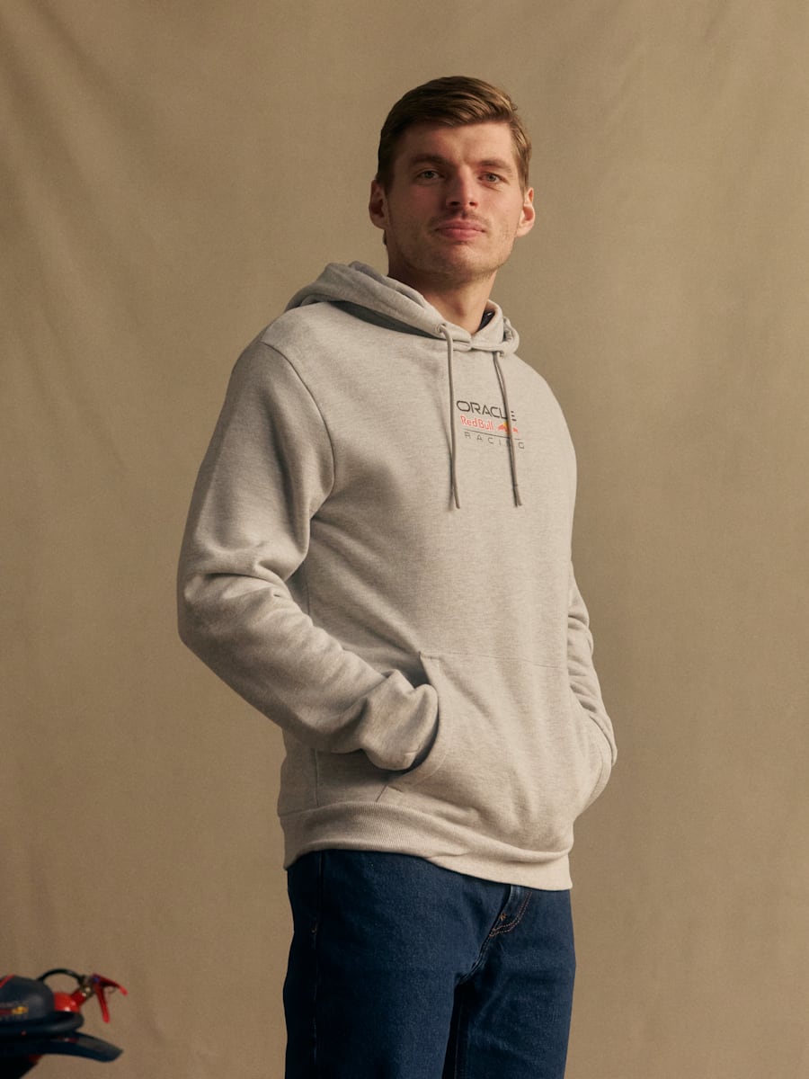 Essential Hoodie (M-RBR26052): Oracle Red Bull Racing