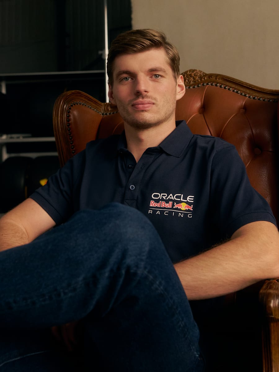 Essential Poloshirt (M-RBR26059): Oracle Red Bull Racing