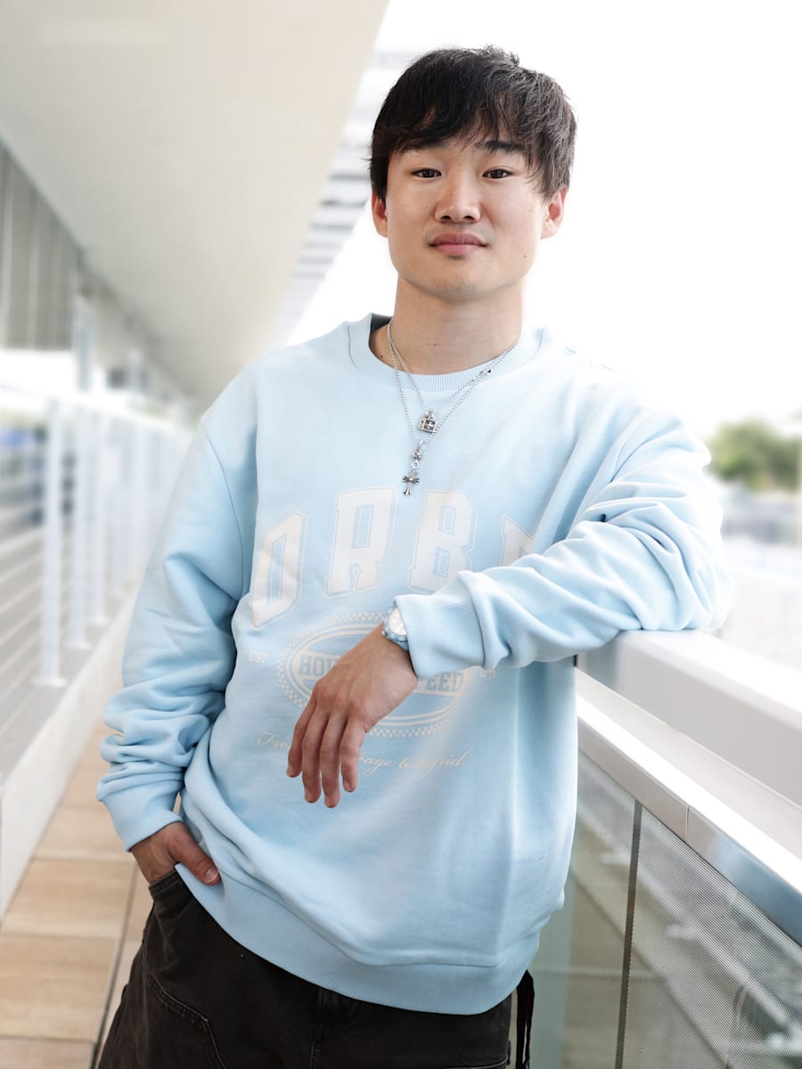 Americana Sweater (M-RBR26130): Oracle Red Bull Racing
