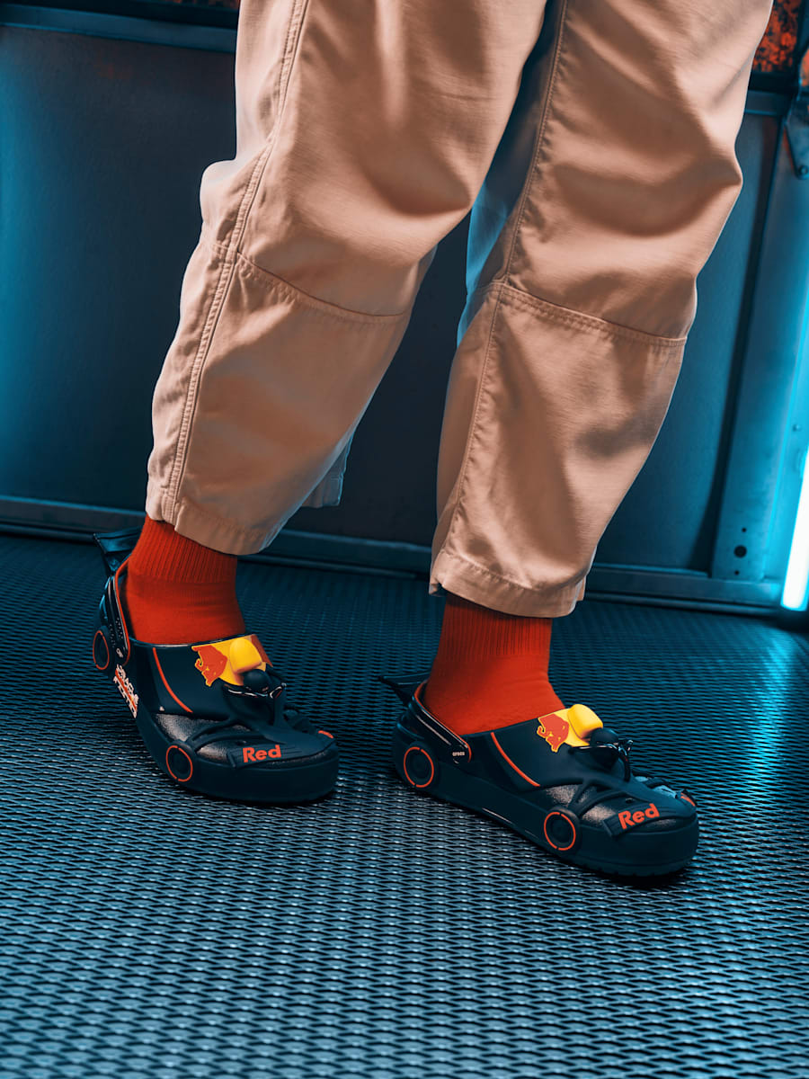Oracle Red Bull Racing x Crocs Crocband™ Clog (M-RBR26248): Oracle Red Bull Racing
