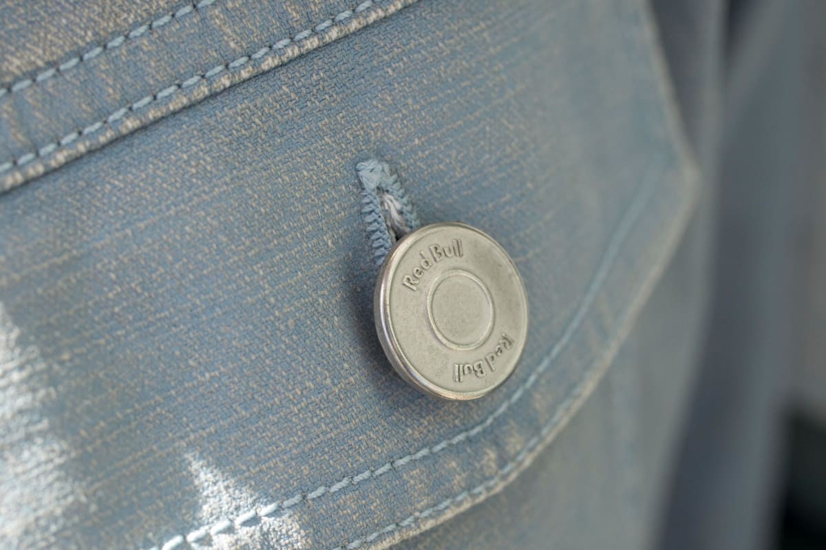 Athletes Oversized Jeansjacke (ATH18902): Red Bull Athleten Kollektion athletes-oversized-jeansjacke (image/jpeg)