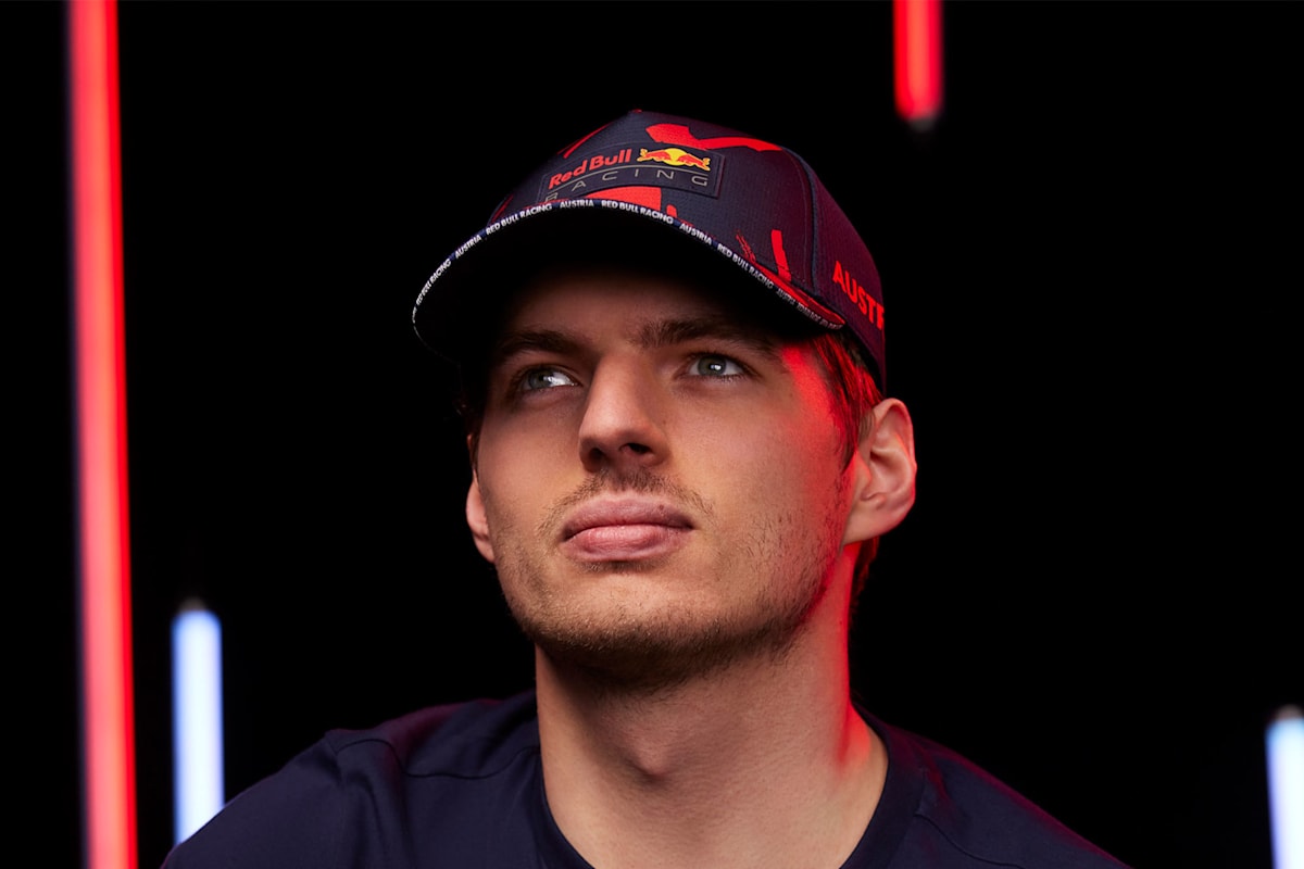 Austrian GP Cap (RBRXM016): Oracle Red Bull Racing austrian-gp-cap (image/jpeg)